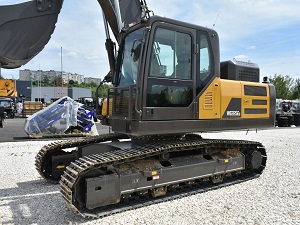 Преимущества аренды экскаватора для малого бизнеса в Тюмени
